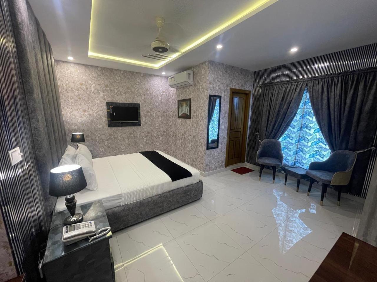 Hotel Croydon International 라왈핀디 외부 사진
