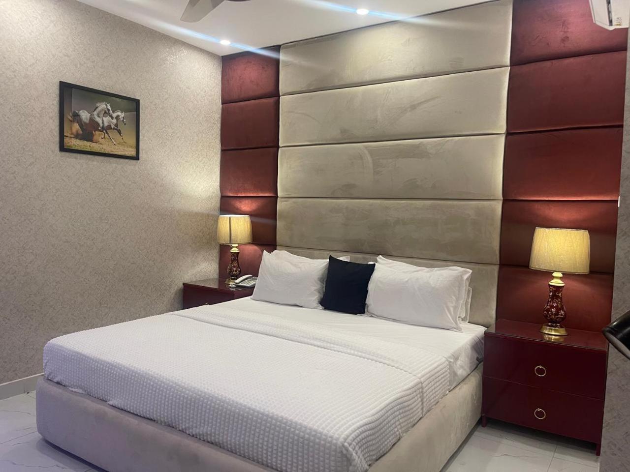 Hotel Croydon International 라왈핀디 외부 사진