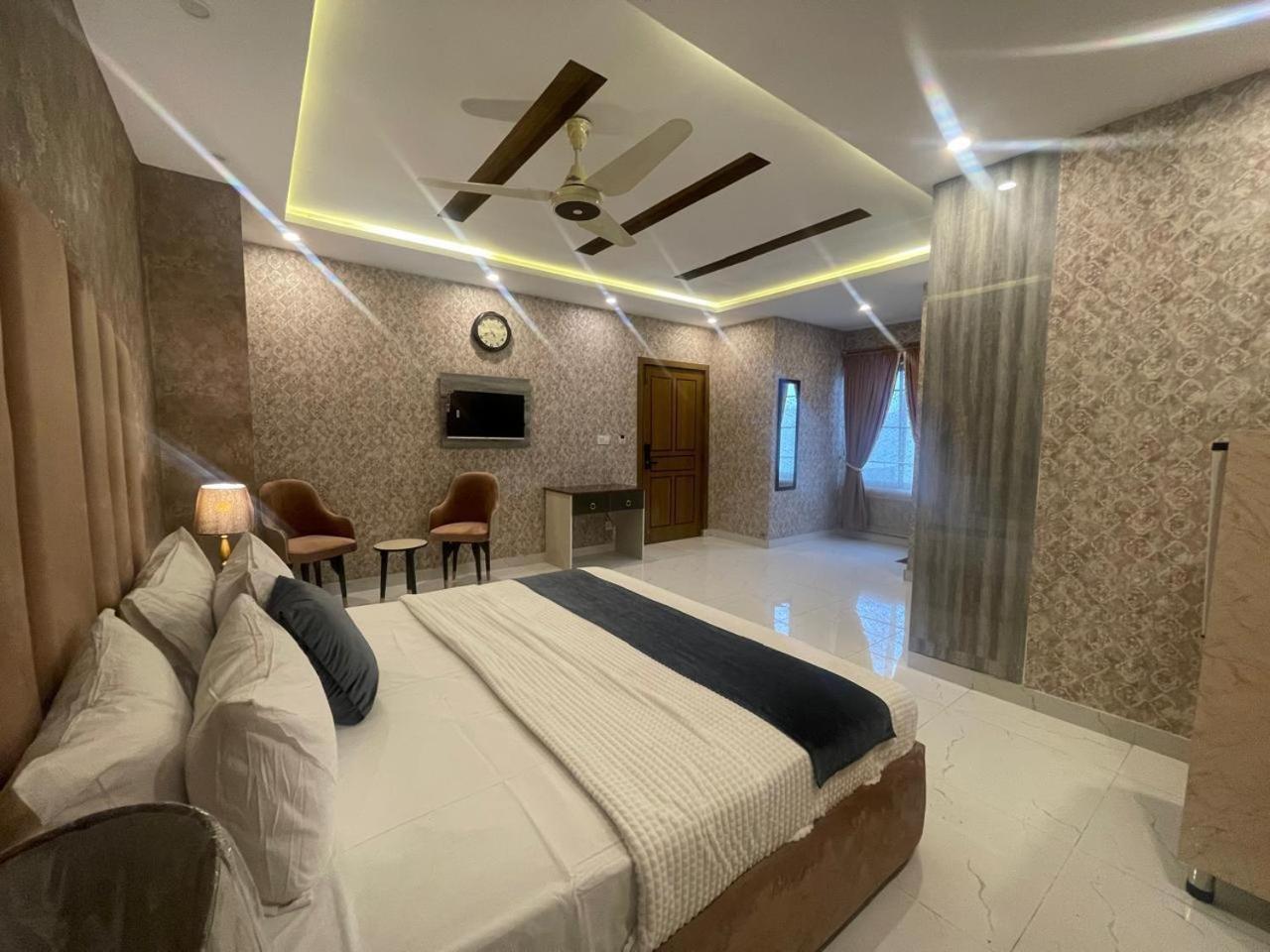 Hotel Croydon International 라왈핀디 외부 사진